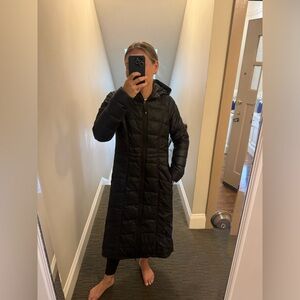 Athleta calf length puffer parka, size S